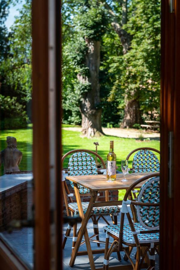 Boutique Hotel Shamon Eeklo Eksteriør billede